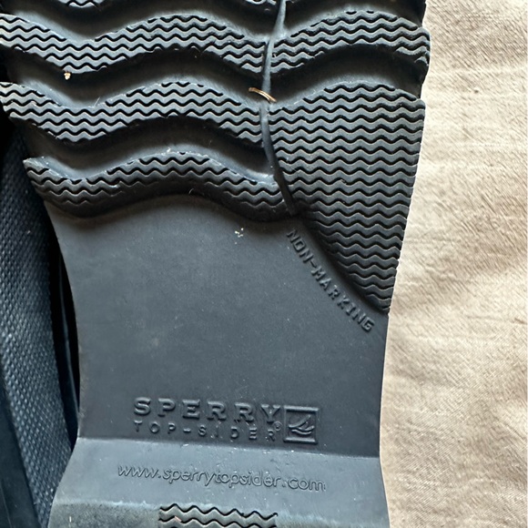 Sperry Size 6 Duckling Low Waterproof Shoes - Picture 6 of 6